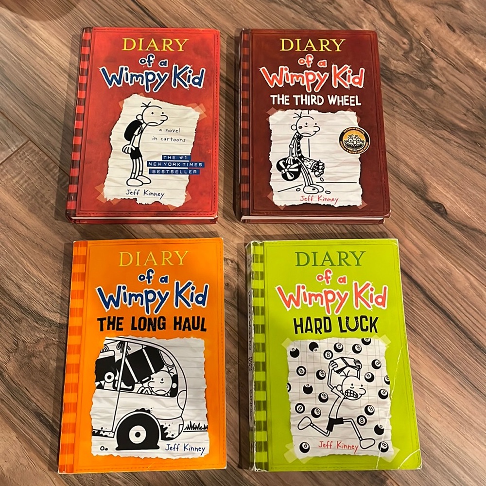 Diary of a Wimpy Kid Book Bundle